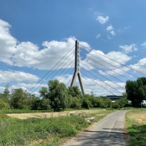 Brücke in Neuss